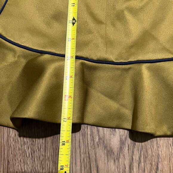 Bcbg MaxAzria  Dark chartreuse ruffle Hem Mini Skirt size xs - Picture 6 of 6